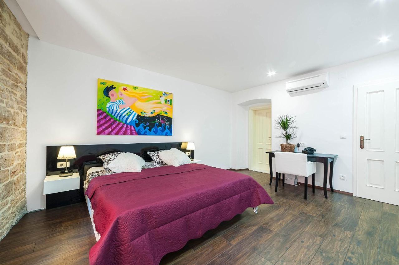 Aparment Lila Apartment ชิเบนิก ภายนอก รูปภาพ